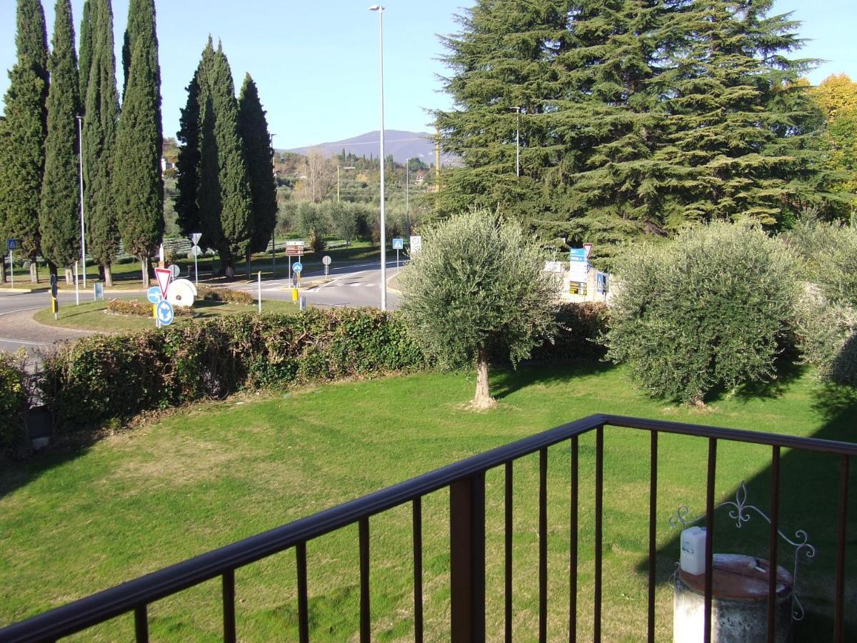 Bilocale Papavero, Magnolia O Girasole San Felice del Benaco Kültér fotó